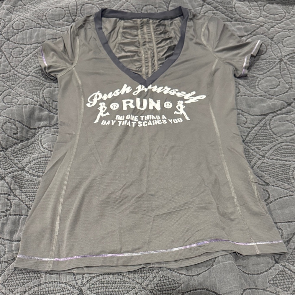 Lululemon Athletica Gray V-Neck Graphic Tee